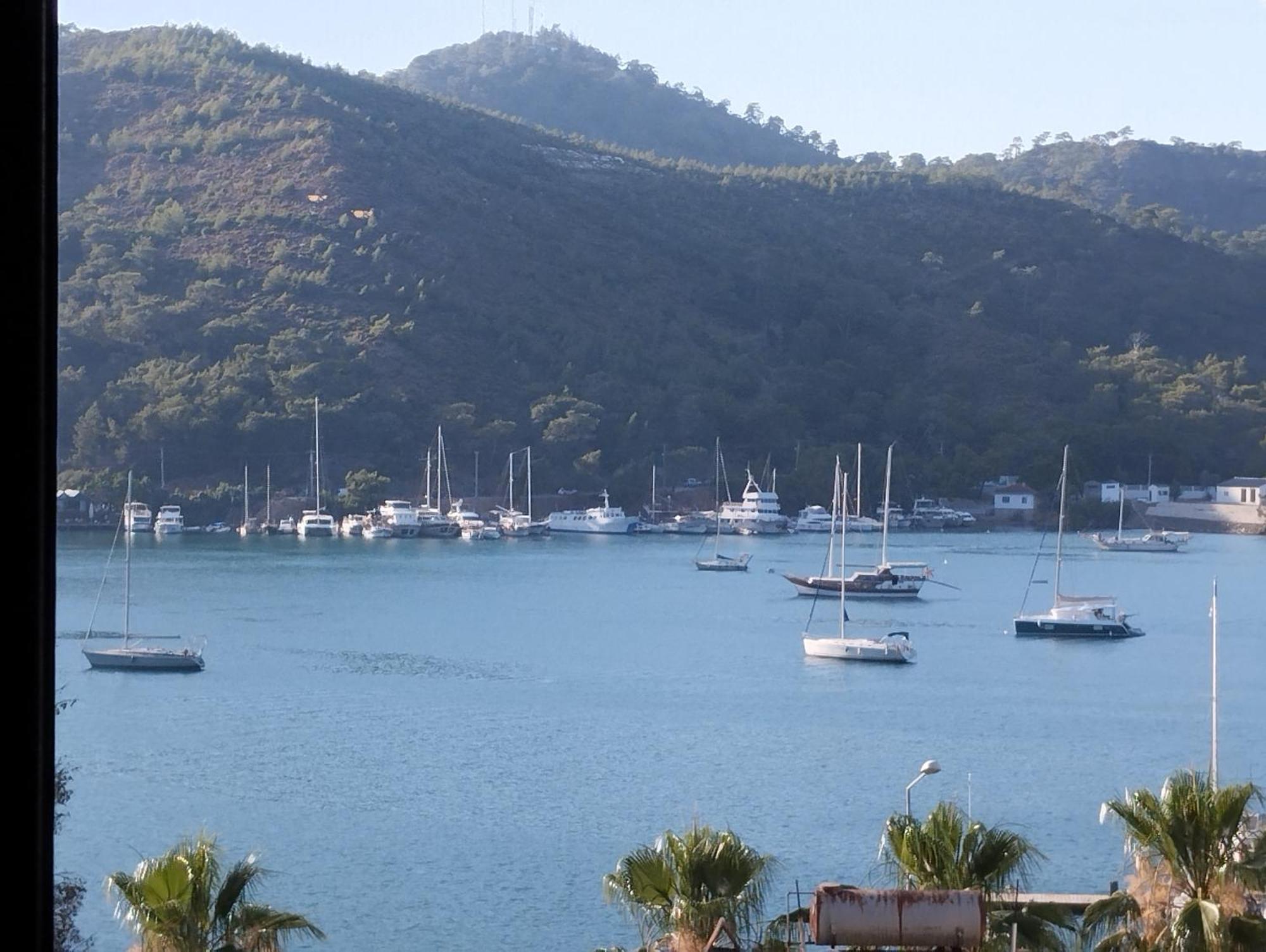 Duygu Apart spellbinding sea views Fethiye Bilik gambar