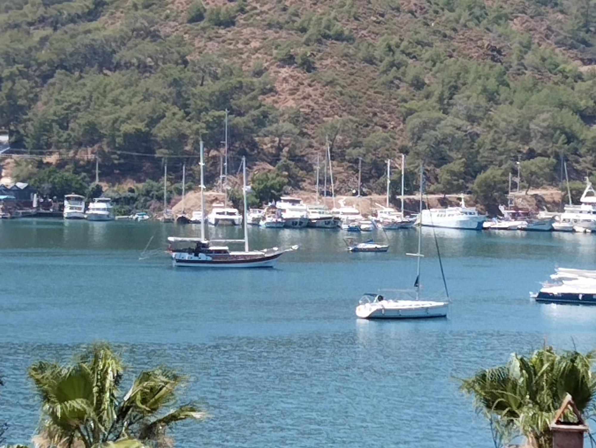 Duygu Apart spellbinding sea views Fethiye Bilik gambar