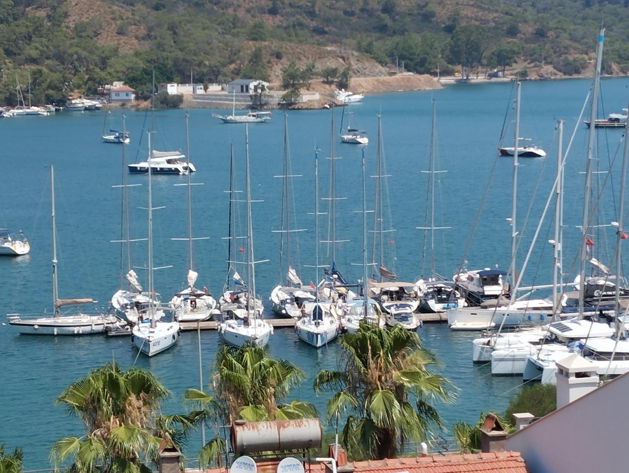 Duygu Apart spellbinding sea views Fethiye Bilik gambar