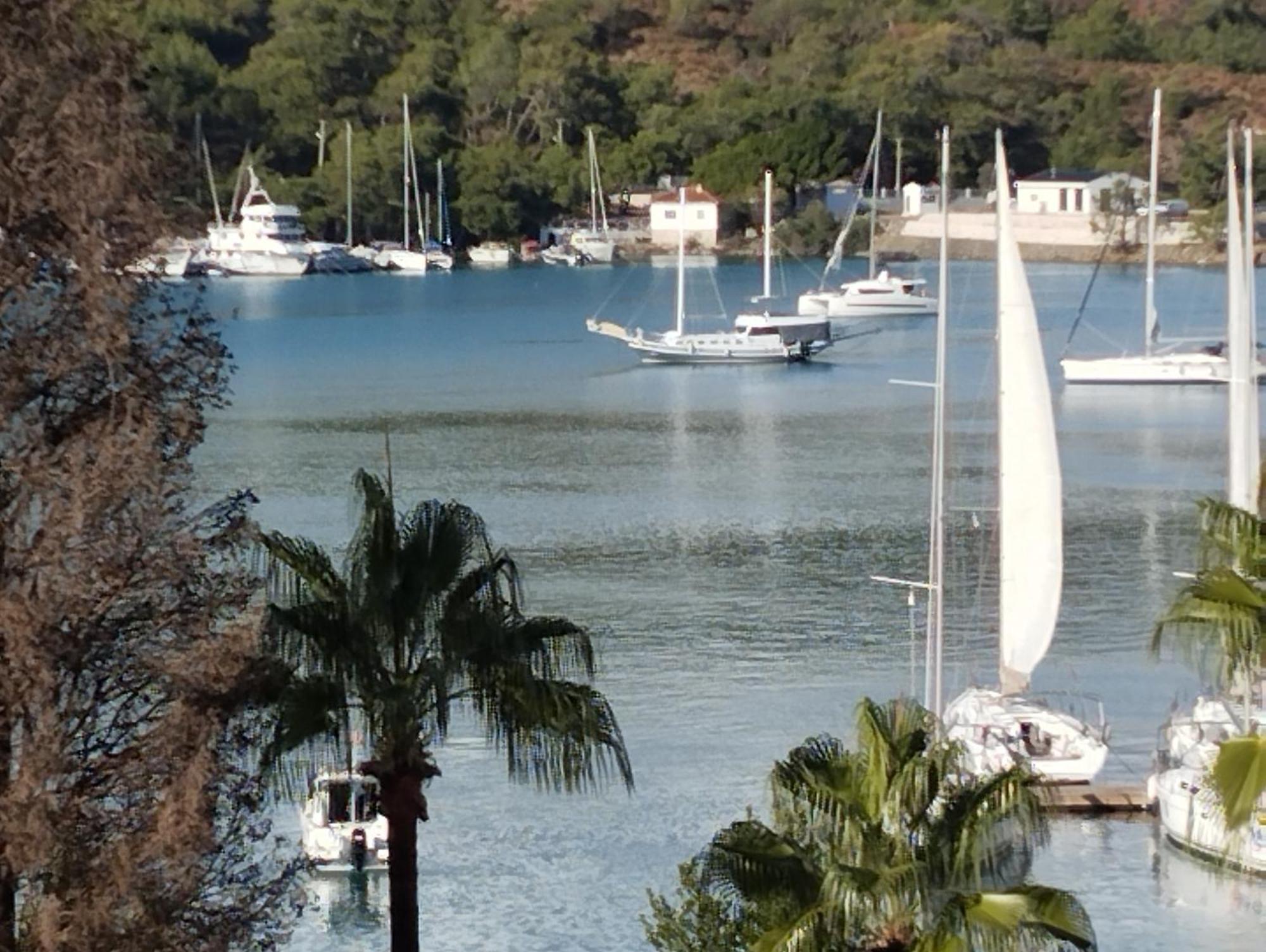 Duygu Apart spellbinding sea views Fethiye Bilik gambar